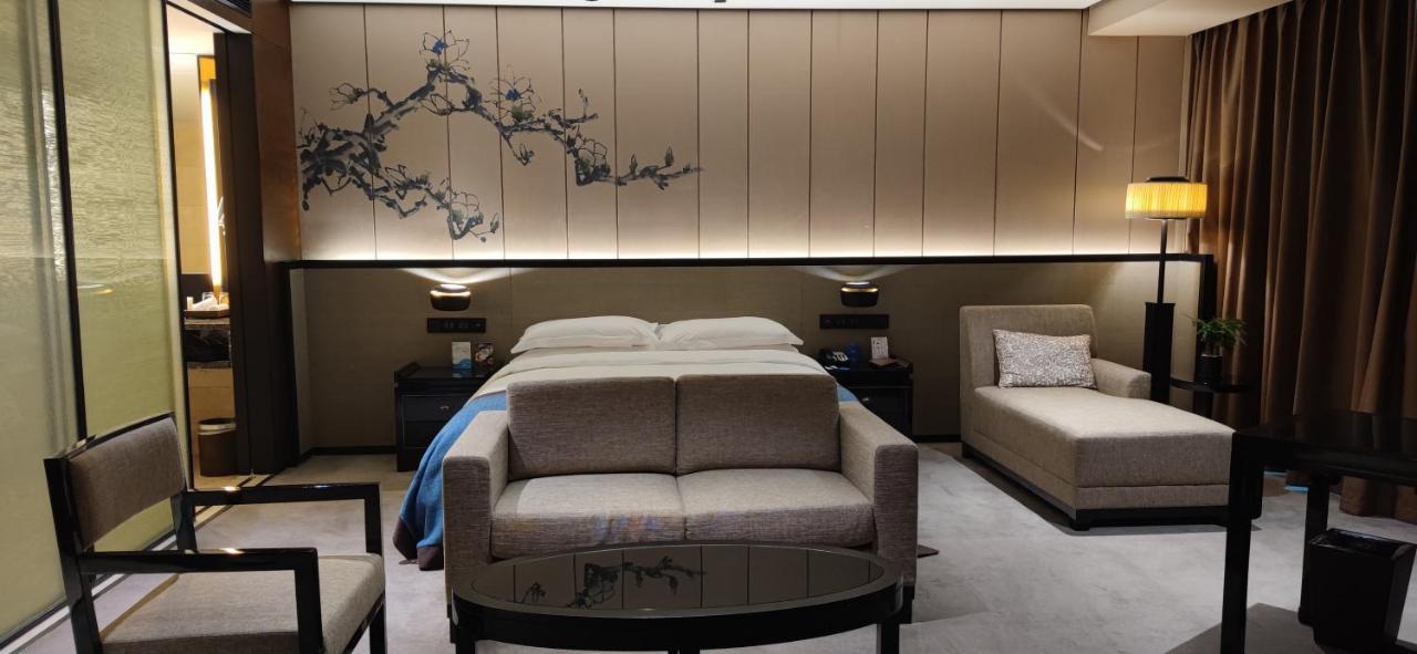 Chongqing Ronghui Grand Hotel Buitenkant foto